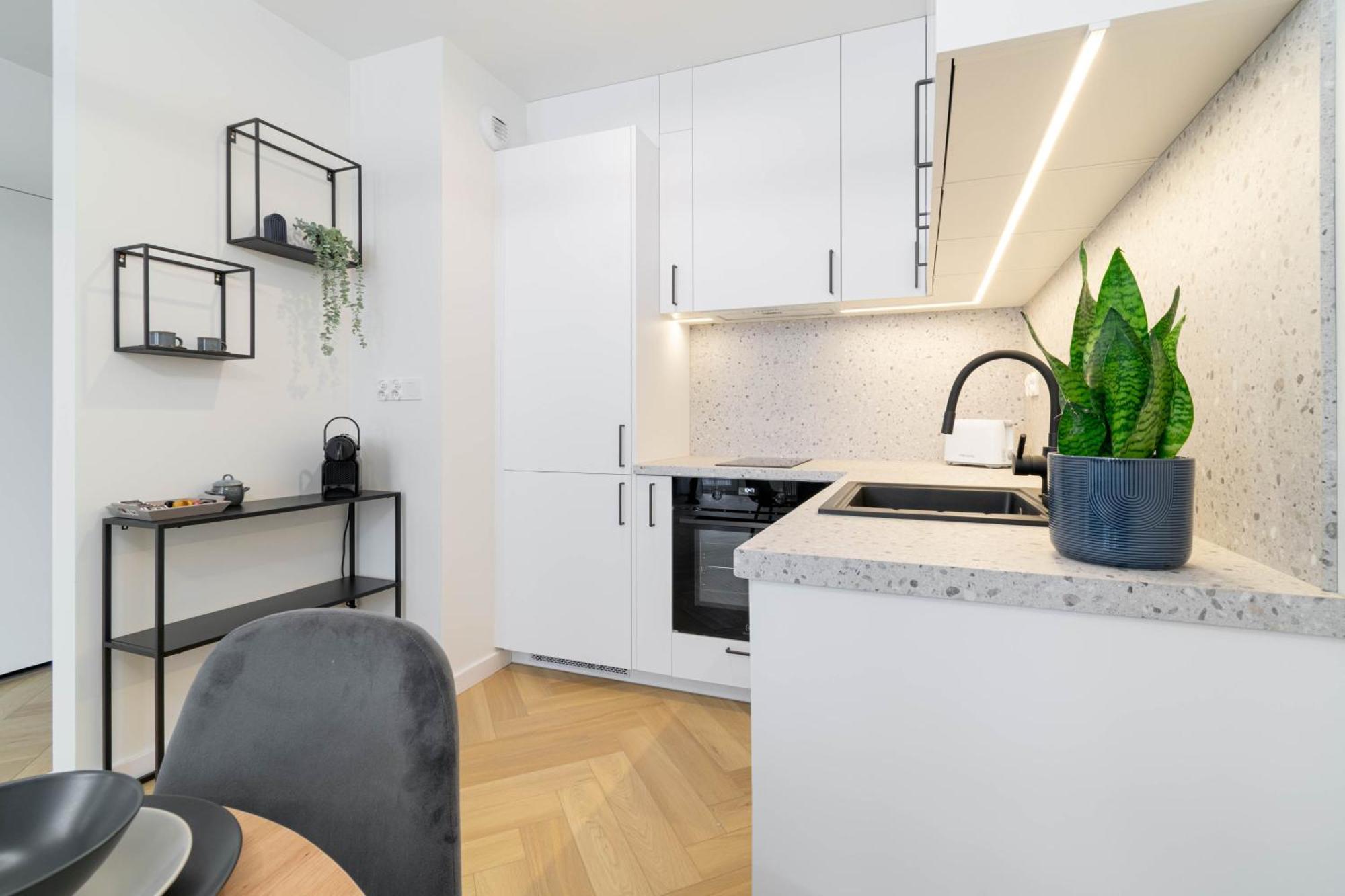 Blue Apartment Ceglana - Free Parking - Self Check-In Katowice Zewnętrze zdjęcie